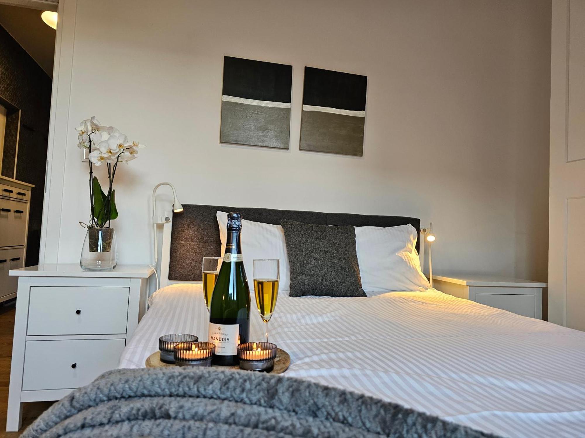 Urban Apartments Premium No 3, Free Private Parking, Self Check-In Chorzów Exterior foto